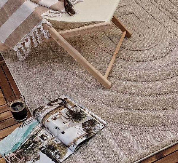 Benina Hampton Art matto