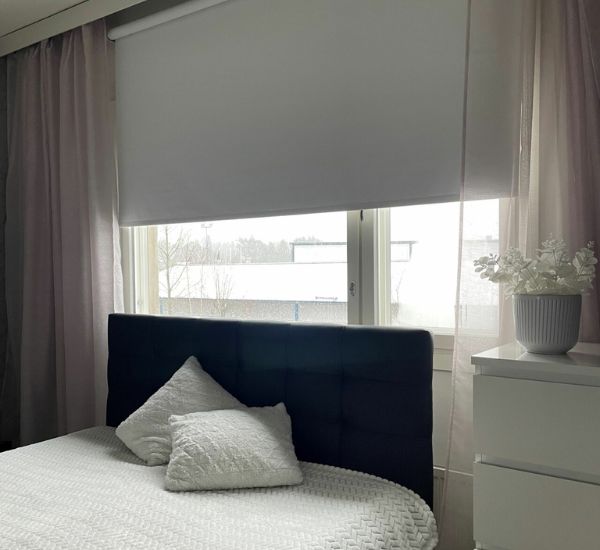 Ihanin XL -pimentävä rullaverho